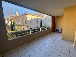  Appartement à louer 2 pièces 45 m²