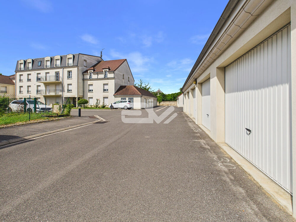 Vente Appartement Joli Appartement T4/5 lumineux avec balcon, ascenseur sans vis-à-vis, dernier étage et box - Centre-ville de Soissons - Proche d Crouy