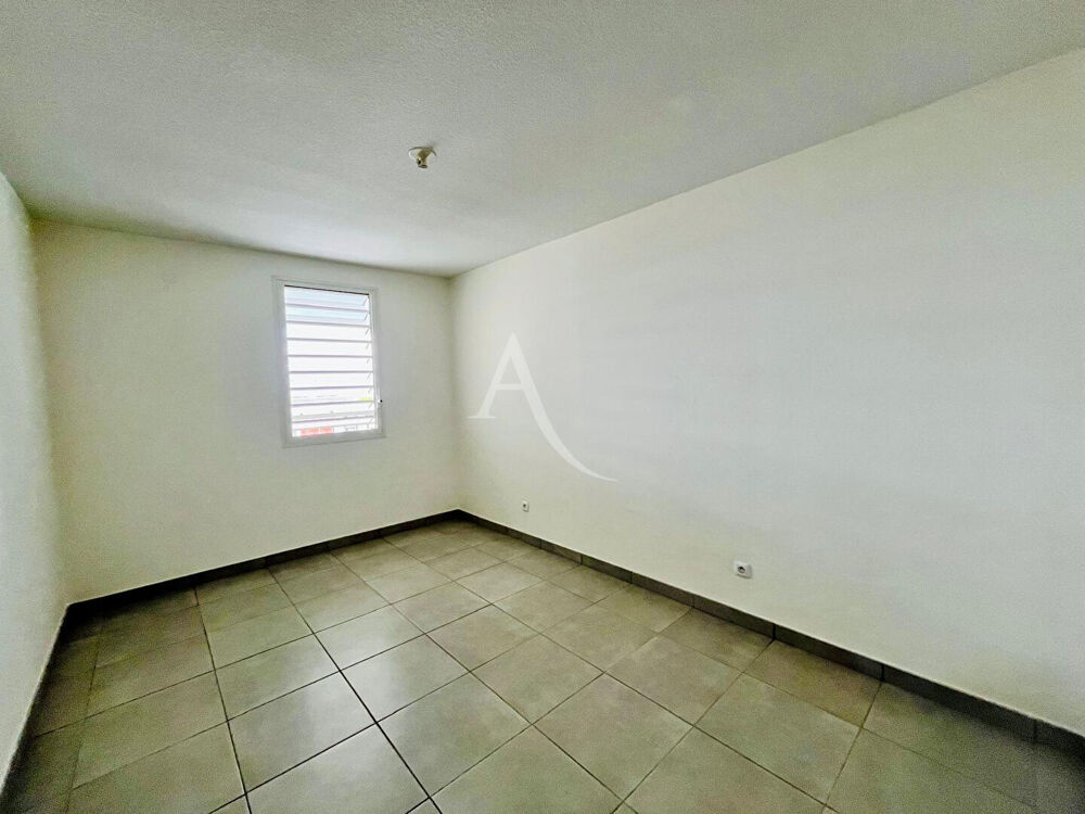 Vente Appartement Appartement T2 récent Etang Z'Abricots Fort de france