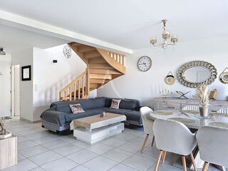  Maison � vendre 4 pi�ces 97 m�