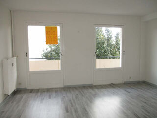  Appartement � louer 3 pi�ces 64 m�