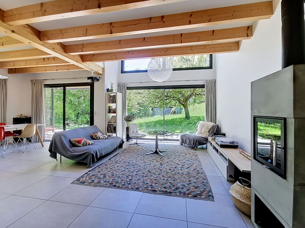 PERRIGNIER - Maison 5 pièces - 150m²