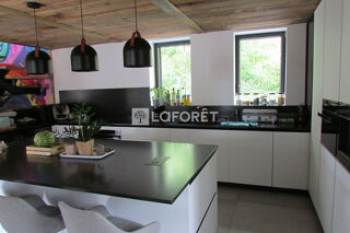  Maison � vendre 7 pi�ces 207 m�