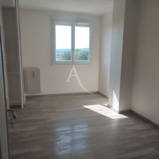  Appartement à vendre 4 pièces 99 m²