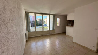  Appartement à louer 1 pièce 27 m²