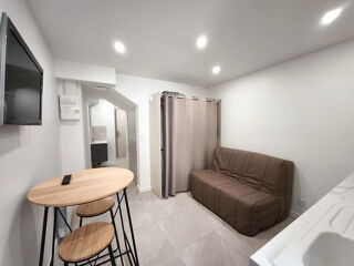  Appartement à louer 1 pièce 16 m²