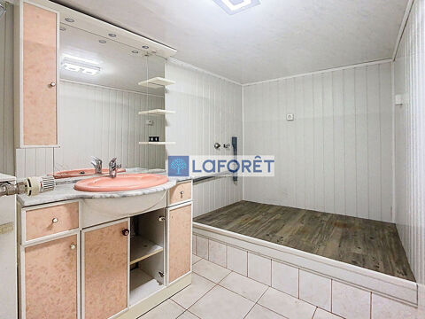  Appartement � louer 4 pi�ces 115 m�