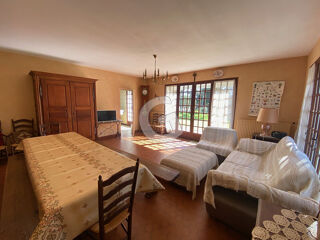  Maison � vendre 10 pi�ces 220 m�