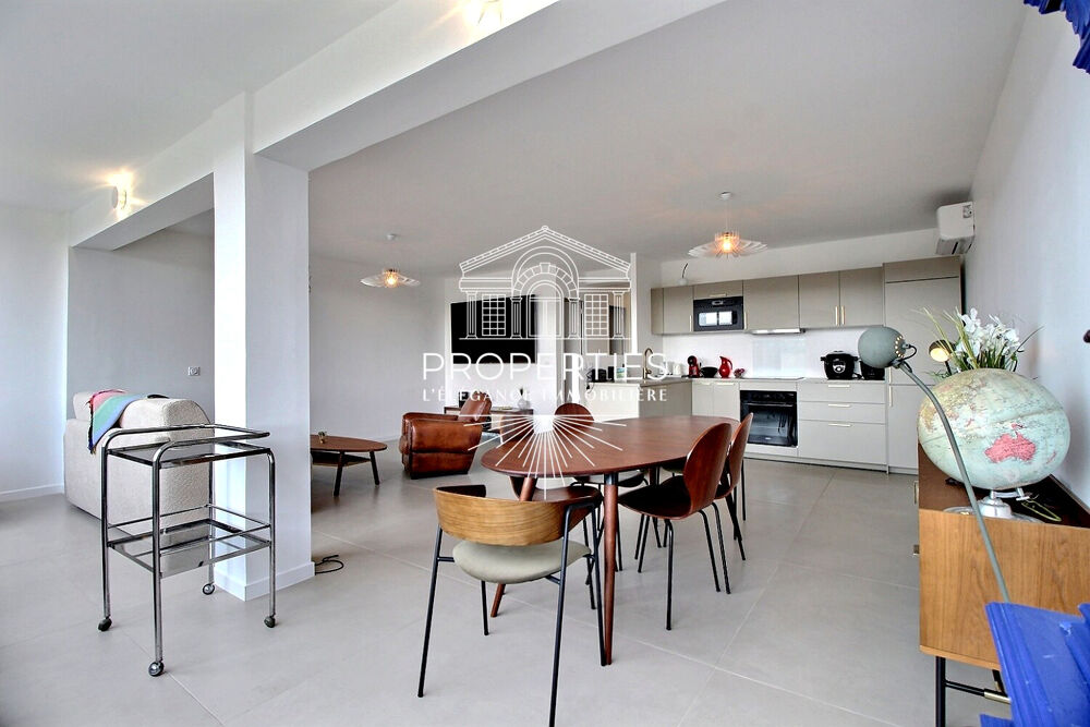 Vente Appartement LE LAVANDOU - HYPER CENTRE - T4 RENOVE - 87M² - ASCENSEUR - EXPO SUD Le lavandou