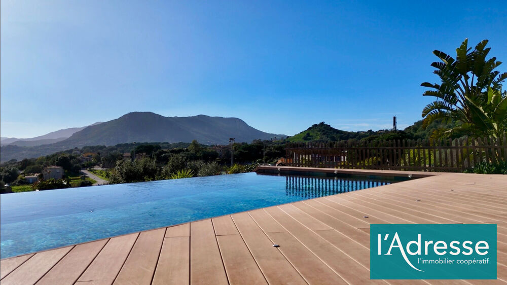 Vente Maison Villa 220 m² - Piscine  - Vue mer - Grand terrain - AFA Afa