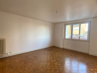  Appartement � louer 3 pi�ces 79 m�