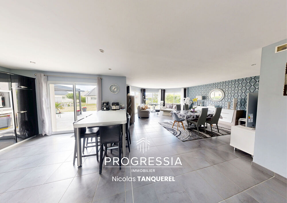 CAUVILLE-SUR-MER - Pavillon familial de 152 m² avec Jardin, terrasse et Garage