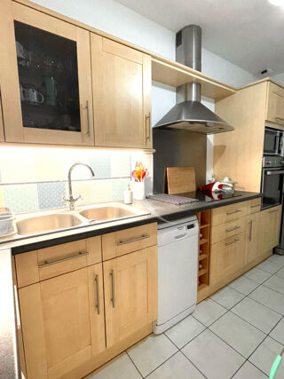  Appartement à louer 2 pièces 49 m²