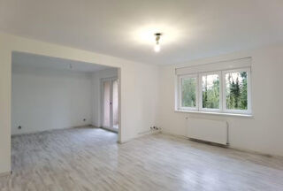 Vente Appartement VALDOIE - T3 entièrement rénové avec garage, parking, cave et balcon Valdoie