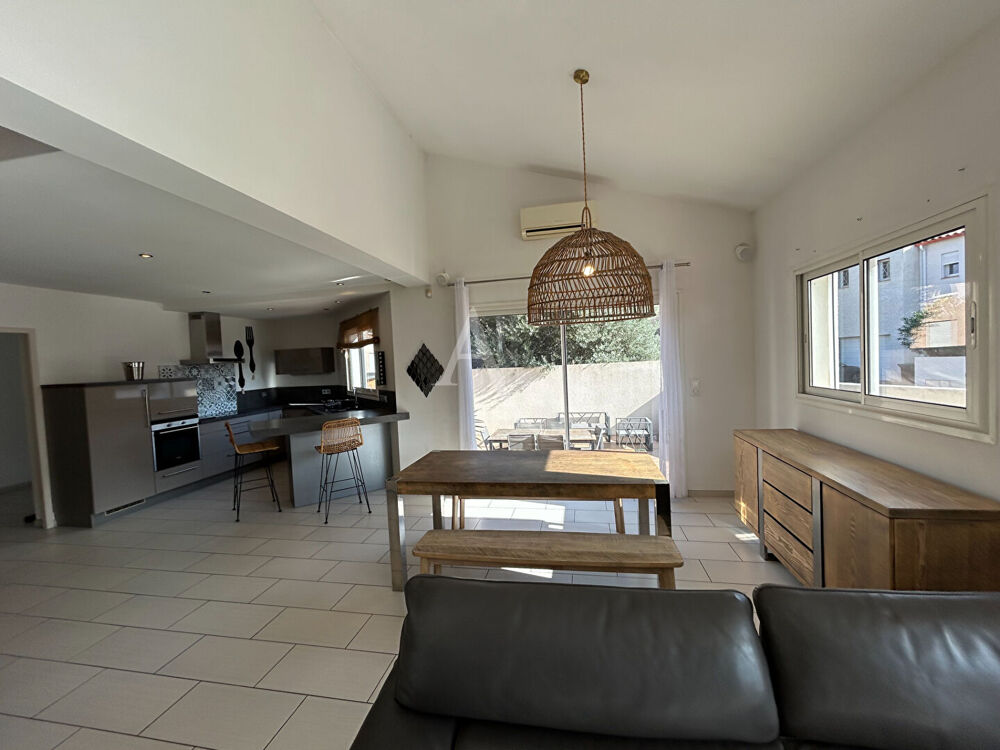 Location Maison En exclusivité à la location, Belle villa 3 faces type 4 avec piscine Toulouges 123.12 m2 Toulouges