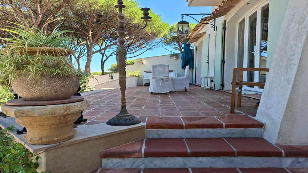 Vente Maison Sainte-Maxime - Villa rénovée T4, piscine, terrasse 200 m², jardin 677 m², 300 m de la mer Sainte maxime