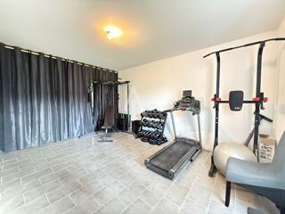  Maison  vendre 6 pices 268 m