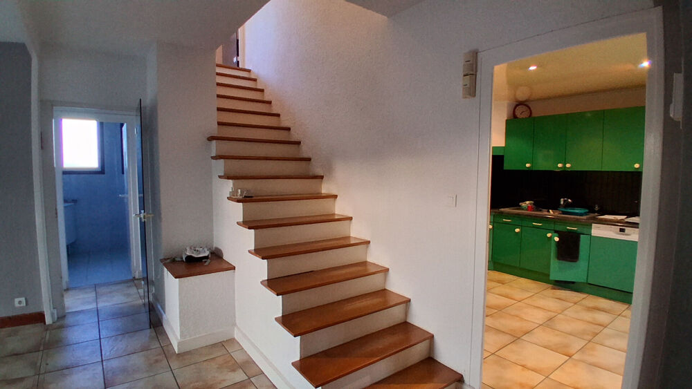 Maison, PISCINE, TERRAIN, 3 CHAMBRES + POSSI 4 et GARAGE
