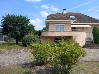  Maison � vendre 8 pi�ces 200 m�