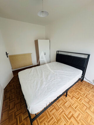  Appartement à louer 2 pièces 44 m²