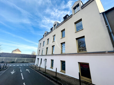 Plateau de Bureau au centre ville de Champs Sur Marne 225 m2 649000 77420 Champs sur marne