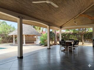  Maison � vendre 6 pi�ces 220 m� Saly