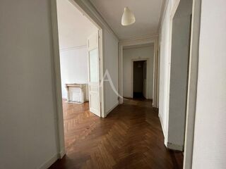  Appartement  louer 4 pices 92 m