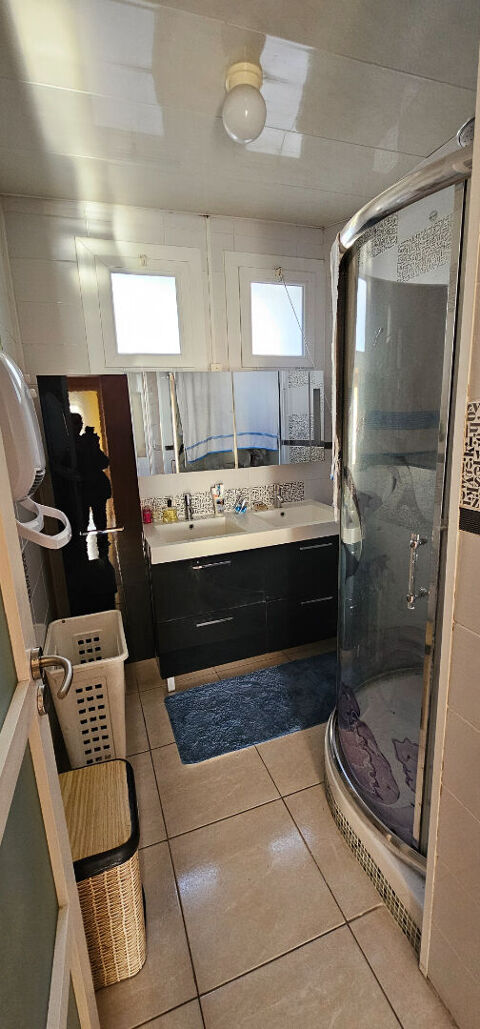  Appartement  vendre 3 pices 65 m