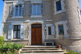  Villa à vendre 12 pièces 280 m²