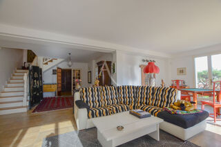  Villa à vendre 9 pièces 250 m² Ciboure