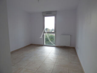  Appartement à louer 2 pièces 43 m²