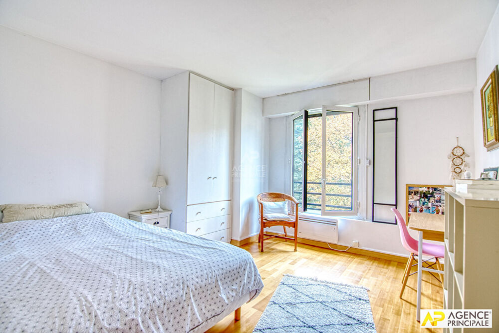 � vendre  Appartement Versailles (78000)