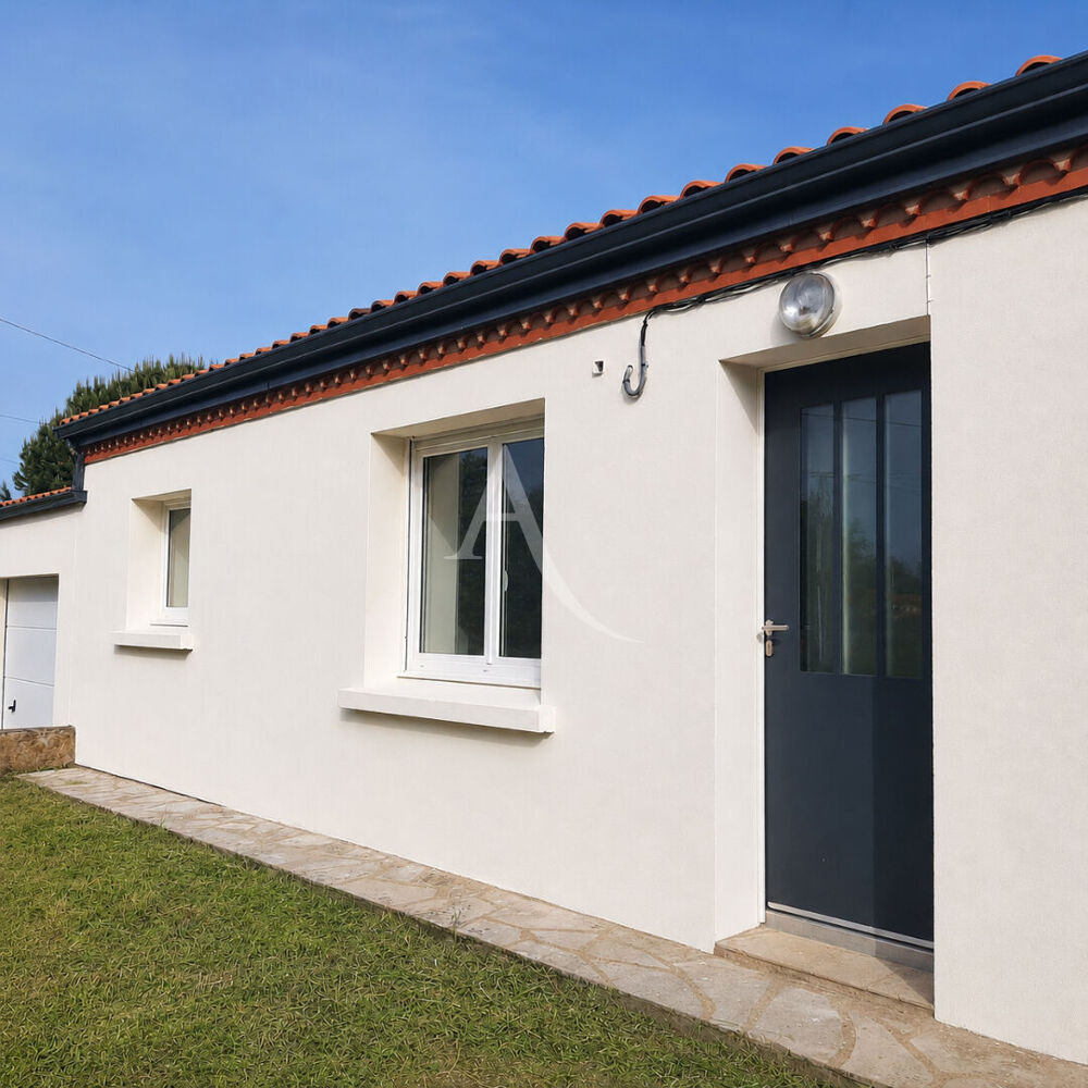 SAINT JULIEN DE CONCELLES Maison rénovée 5 pièce(s) 120m²