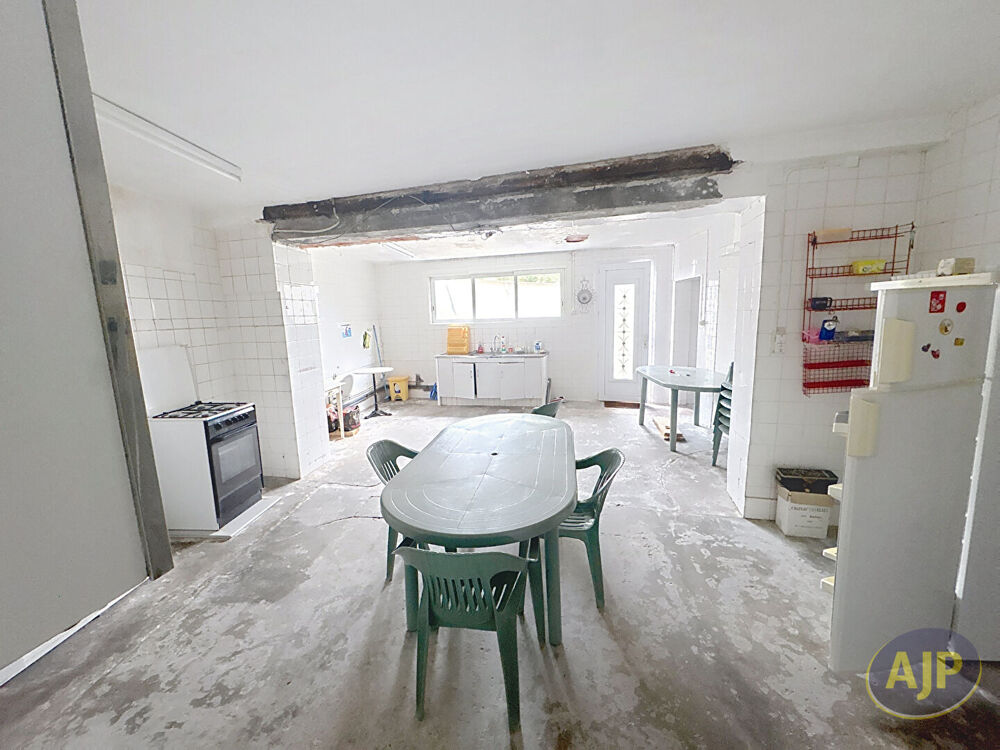 LE POULIGUEN secteur CHAPELLE - 185 m² Parcelle 769M²