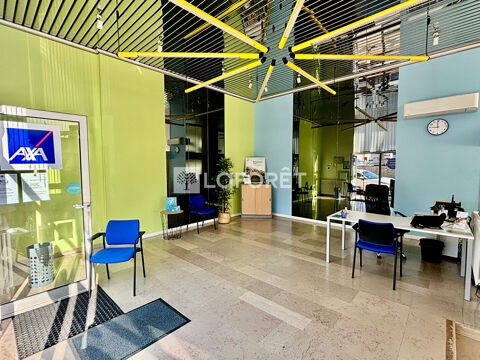 Local commercial Chaumont 2 pi&egrave;ce(s) 81.48 m2 1044 52000 Chaumont