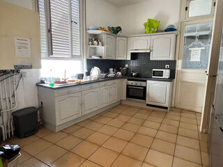  Immeuble à vendre 10 pièces 156 m²