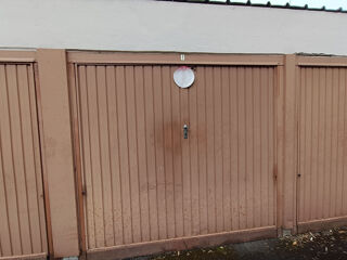  Parking / Garage à louer 13 m²