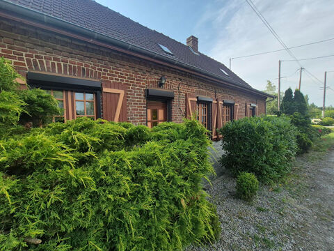   Longère de plain-pied avec un beau potentiel à rénover ! Maison - 5 pièce(s) - 80 m²