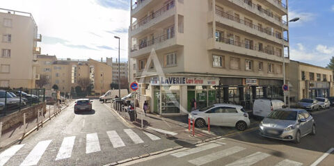 Toulon, 2 locaux loués en pied d'immeuble 320000 83000 Toulon