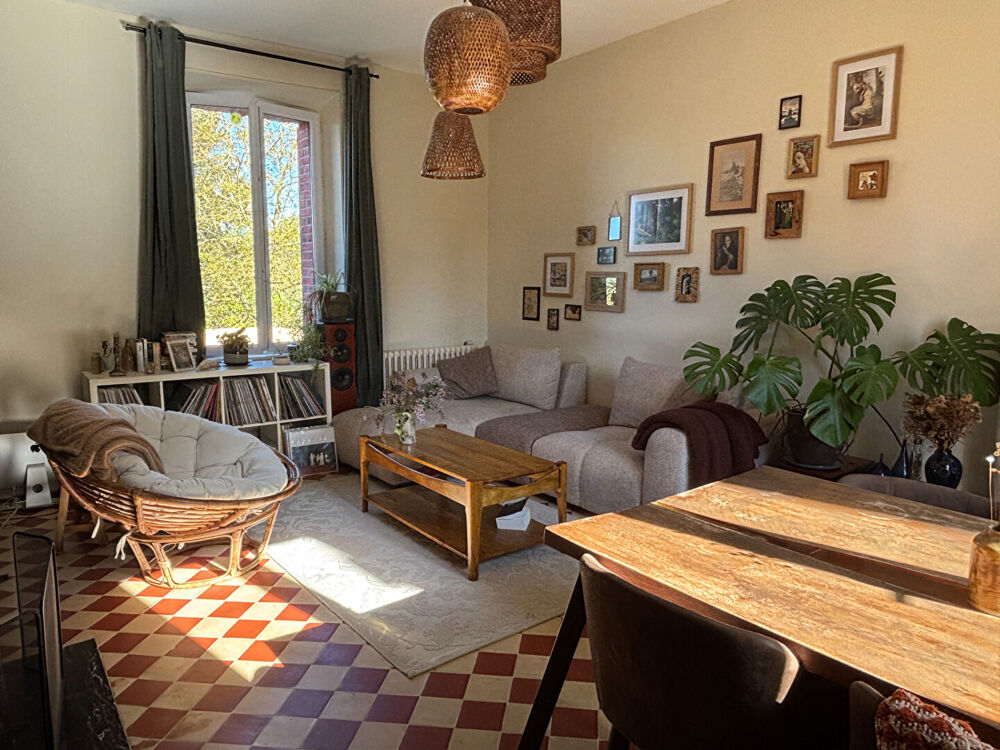 PROCHE NOAILLES
