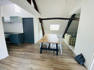  Appartement à louer 2 pièces 28 m²