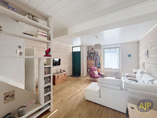  Maison à louer 5 pièces 121 m²