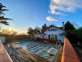  Maison  vendre 6 pices 160 m