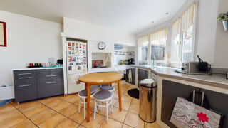  Maison � vendre 10 pi�ces 260 m�