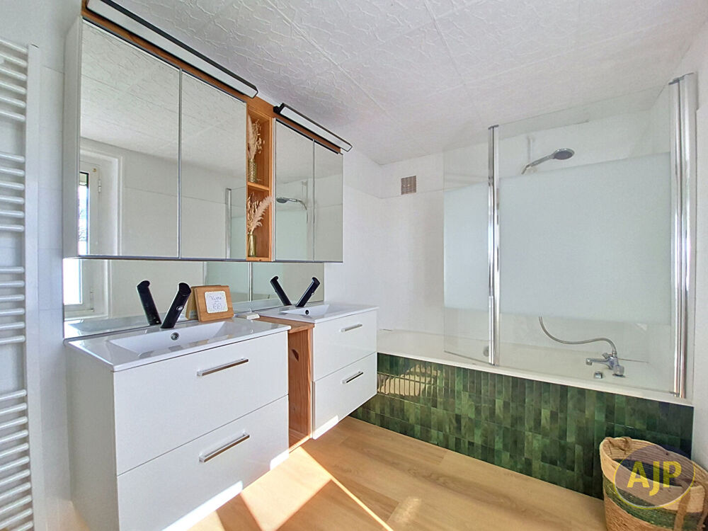 Vente Maison Charmante maison rénovée avec goût, La Chaize-le-Vicomte 110m² La chaize le vicomte