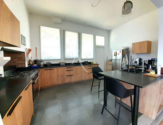  Maison � vendre 11 pi�ces 256 m�