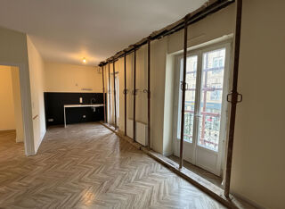  Immeuble � vendre 5 pi�ces 155 m�