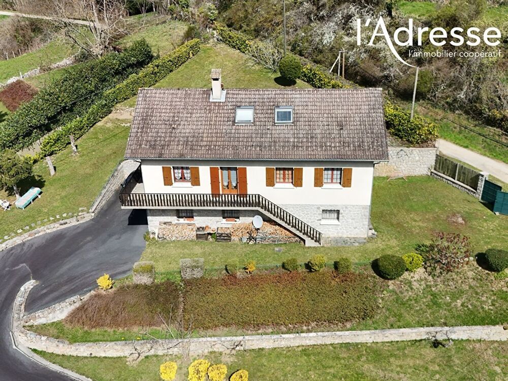 Vivre au calme : charmante maison avec grand terrain
