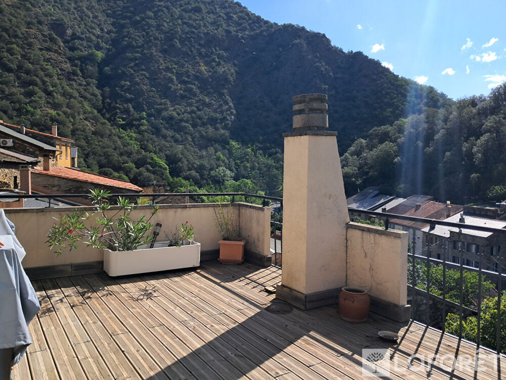 Vente Maison MAISON DE VILLAGE CONAT - 6 pièce(s) - 140 m2 . Terrasse avec vue. Conat