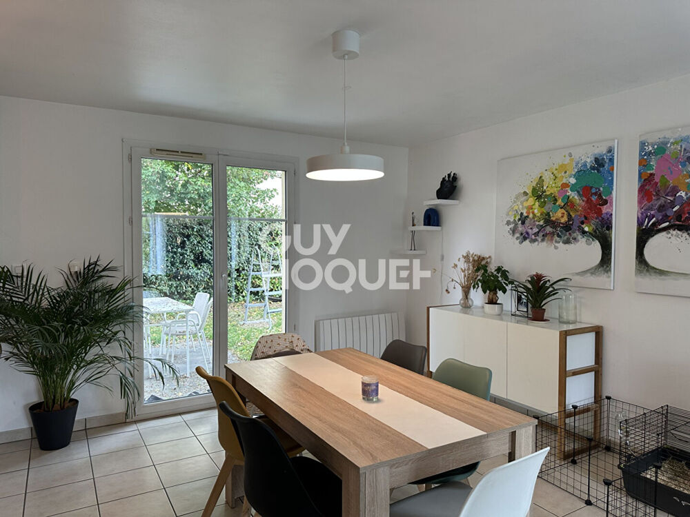 Vente Maison NOTRE-DAME-D'OÉ - MAISON FAMILIALE DE 130 M² - 4 CHAMBRES -JARDIN PAYSAGÉ Notre dame d oe
